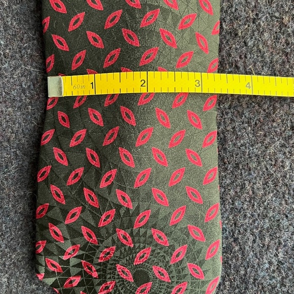 Men's Silk Neck Tie - Picture 3 of 5